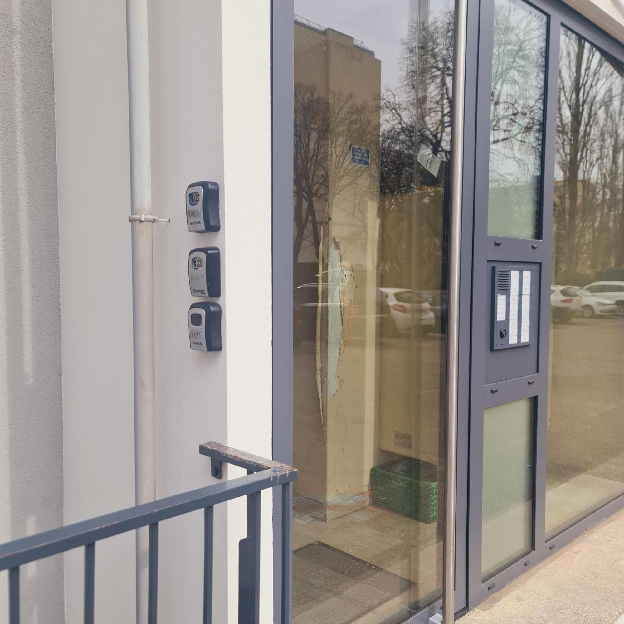 Studio Kaan Avec Terasse 5Mn Basel Airport Saint-Louis  Ngoại thất bức ảnh